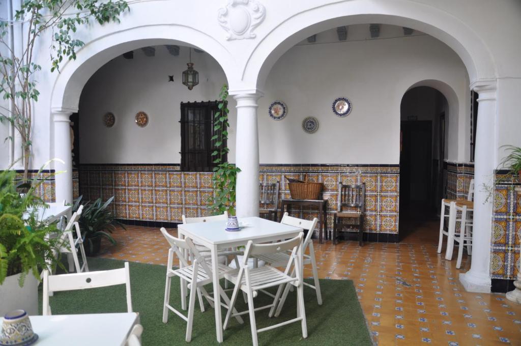 Seneca Hostel กอร์โดบา ภายนอก รูปภาพ