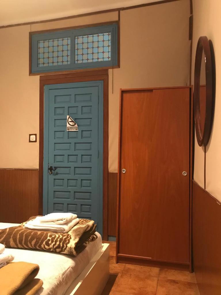 Seneca Hostel กอร์โดบา ภายนอก รูปภาพ