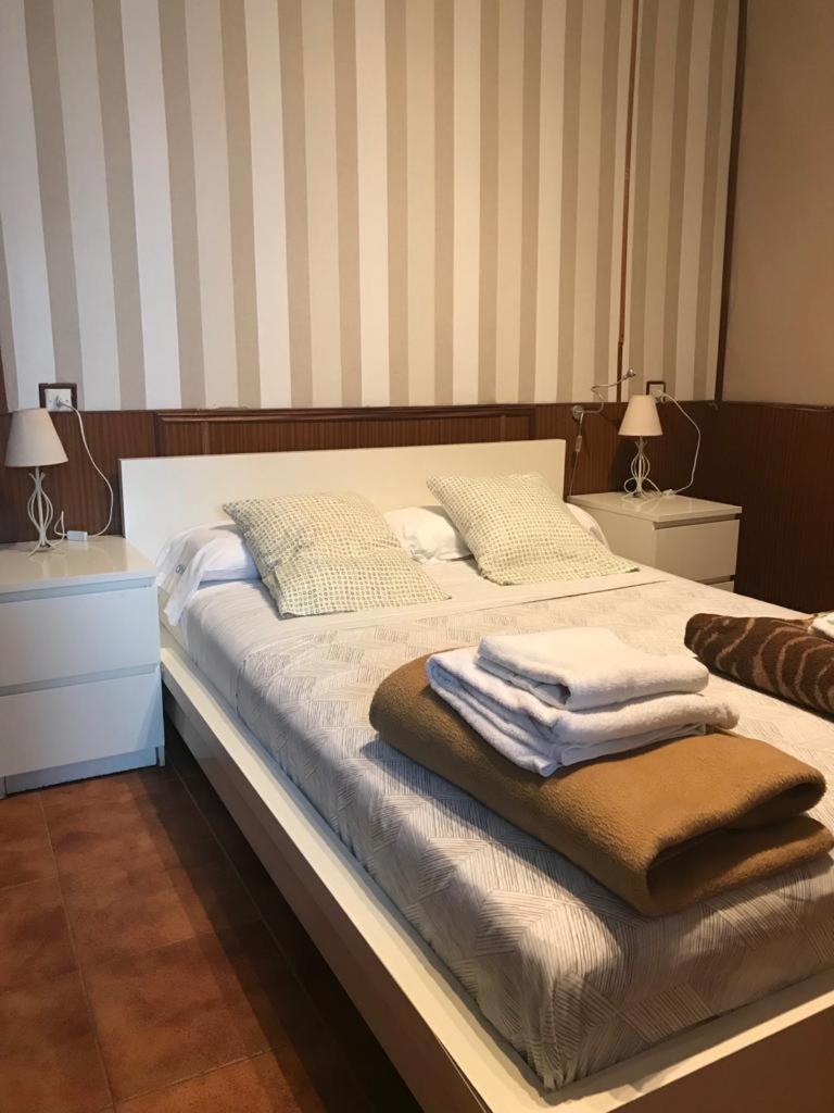 Seneca Hostel กอร์โดบา ภายนอก รูปภาพ