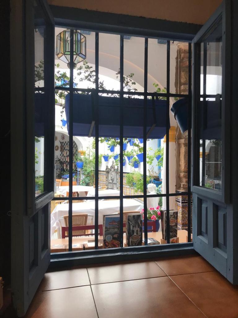 Seneca Hostel กอร์โดบา ภายนอก รูปภาพ