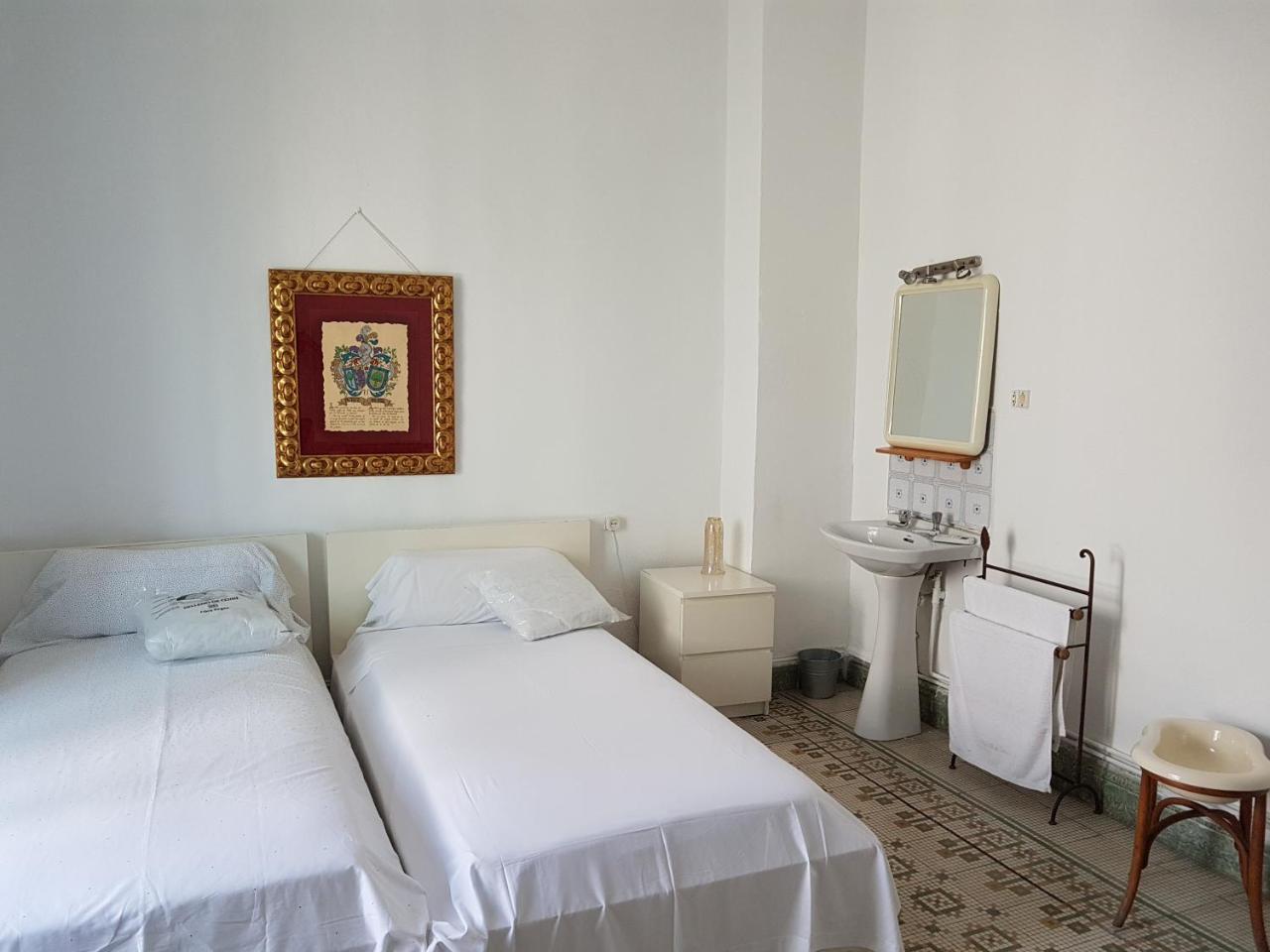 Seneca Hostel กอร์โดบา ภายนอก รูปภาพ