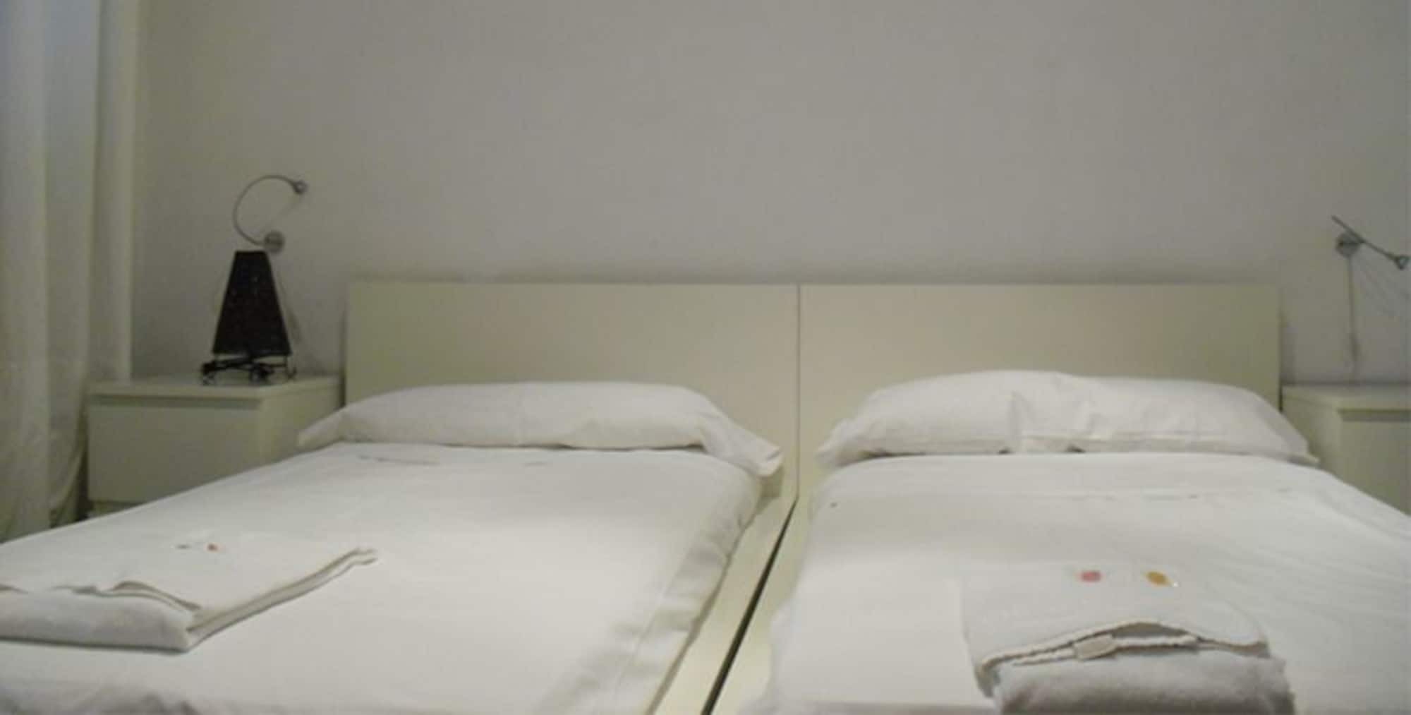 Seneca Hostel กอร์โดบา ภายนอก รูปภาพ